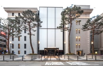 Главный филиал универмага SHINSEGAE – павильон The Heritage, объединяющий историю, культуру и шопинг